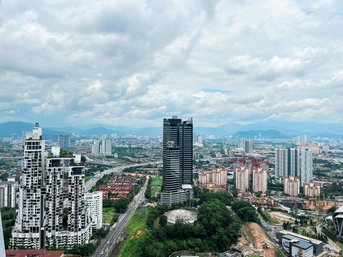 Arte Mont Kiara Luxury Suite Kuala Lumpur Luaran gambar