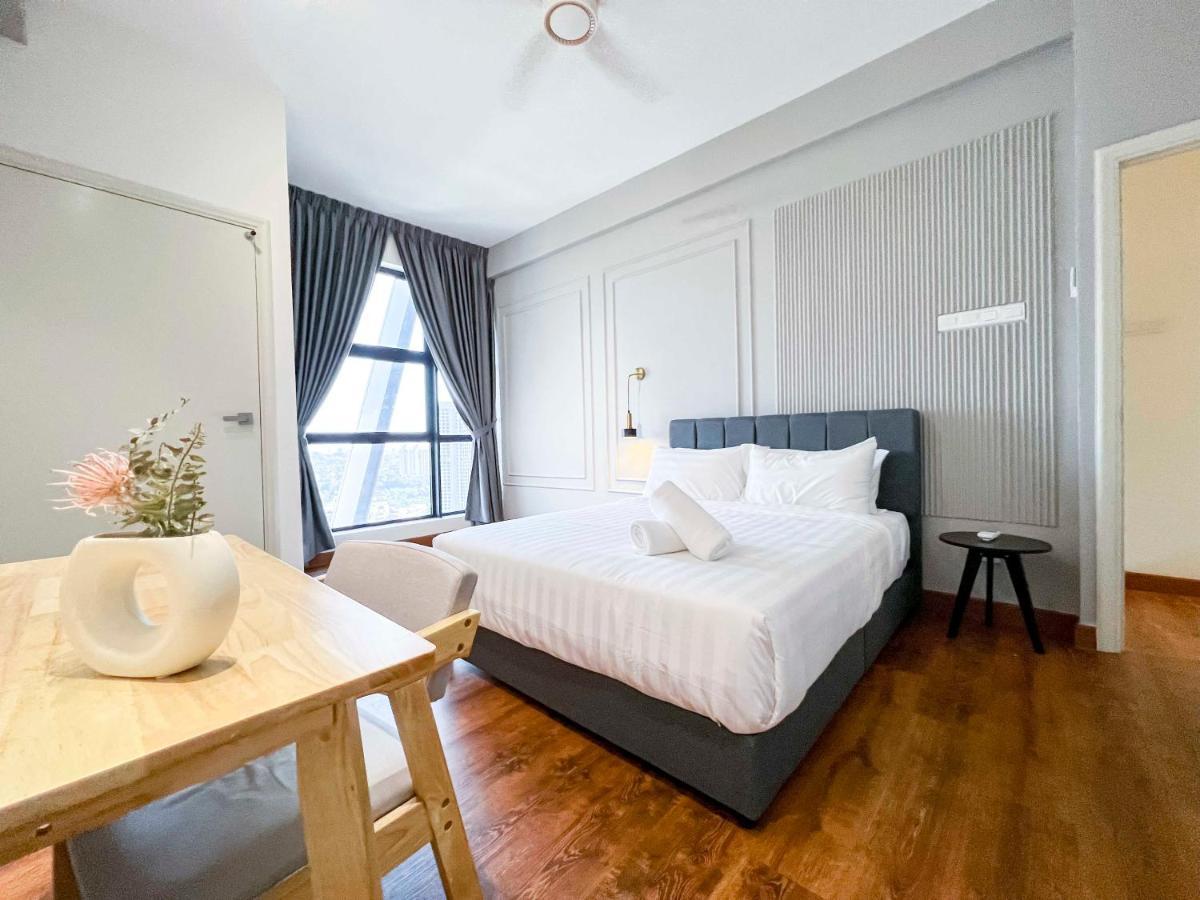Arte Mont Kiara Luxury Suite Kuala Lumpur Luaran gambar